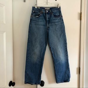 Levi’s Ribcage Jeans